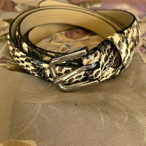 Talbots snakeskin, embossed, leather skinny belt 32.5-36.5”